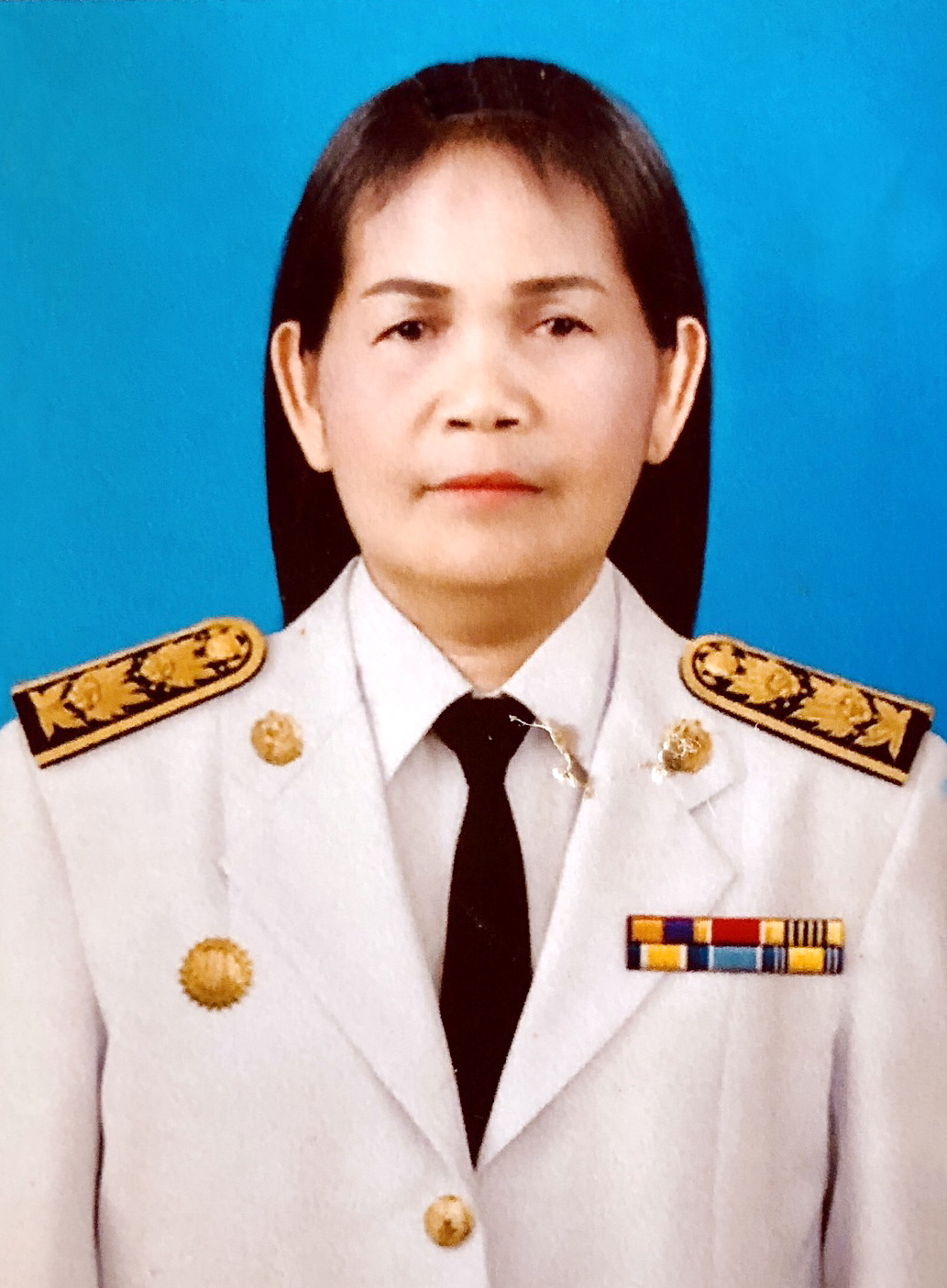 นางประนูญ ทรงพระ 